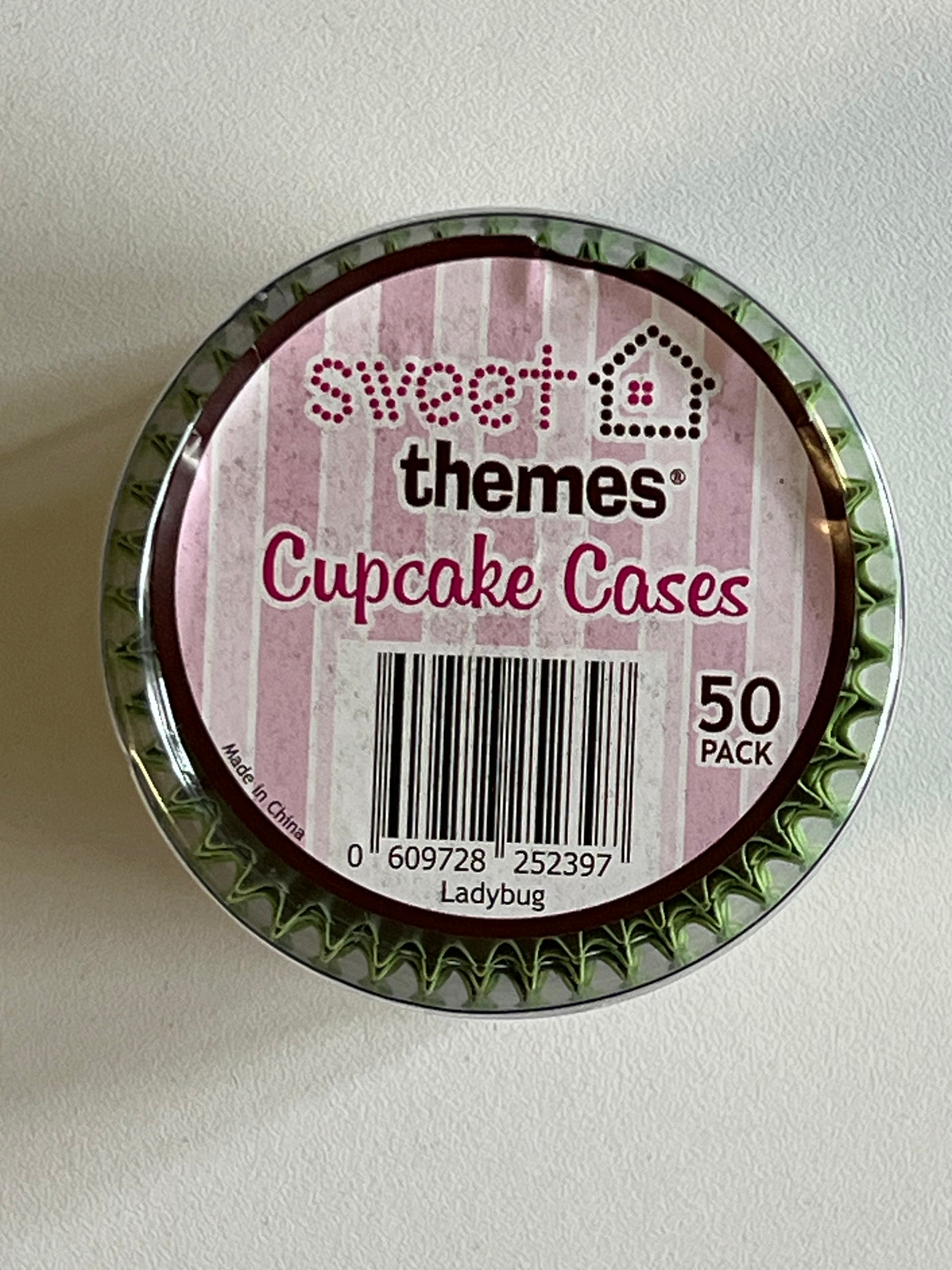Sweet_Themes_Cupcake_Cases_Ladybug 